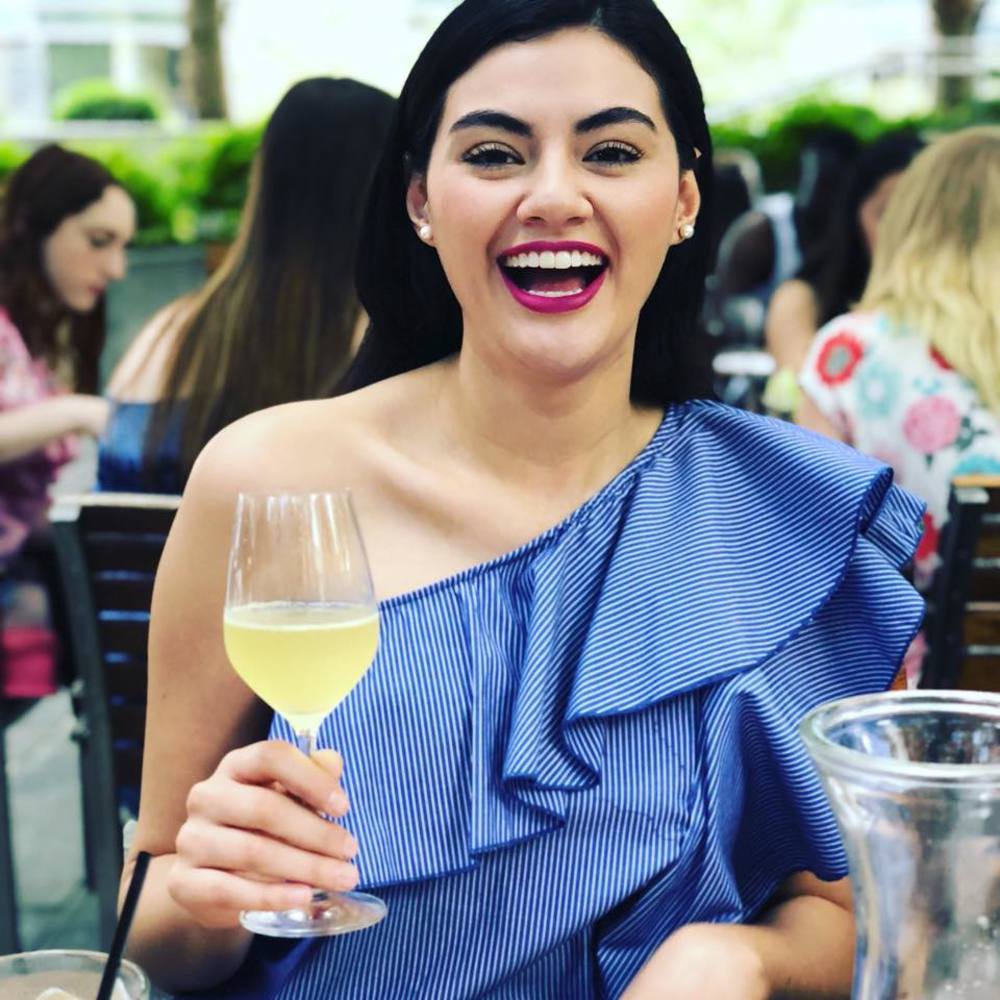 Meet your Posher, Paulina